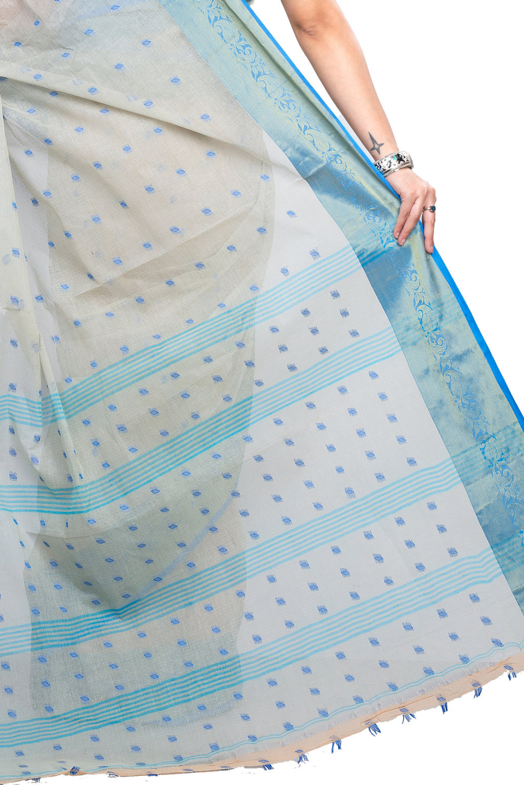 Off-White Pure Cotton Churi_Par Tant Saree (863)